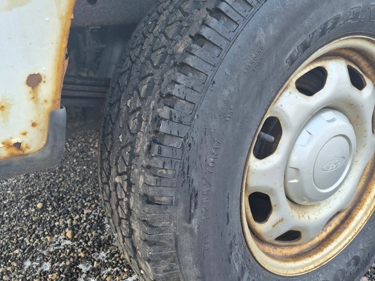 2013-ford-f150-image-14