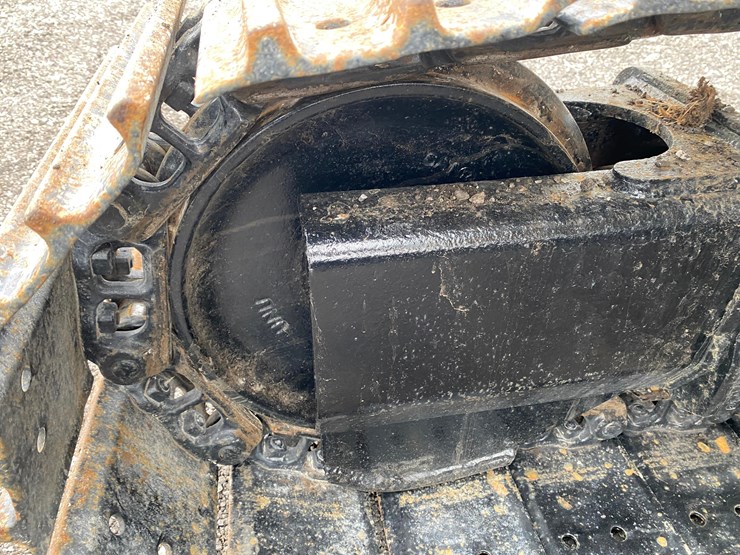 2019-caterpillar-307.5-image-16