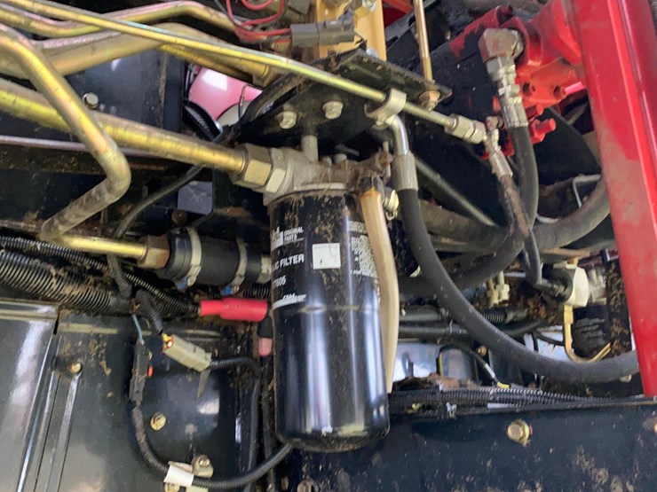 case-ih-6088-image-35