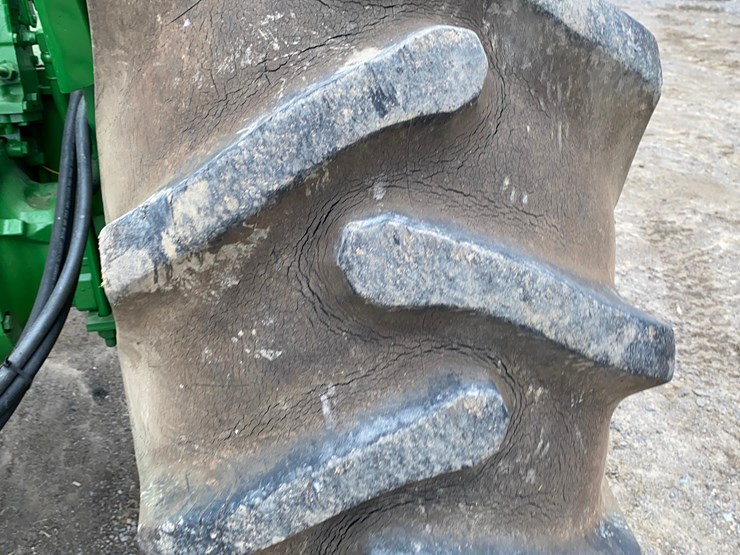 john-deere-2940-image-58