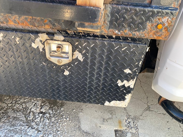 2018-dodge-2500-image-50