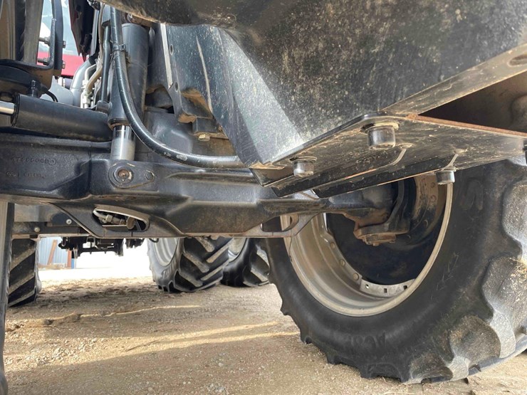 case-ih-magnum-340-image-70