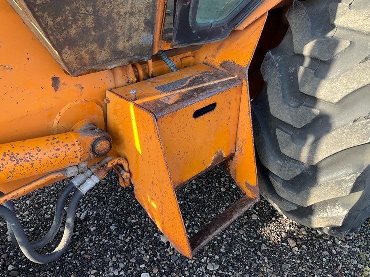 1982-case-580d-image-21