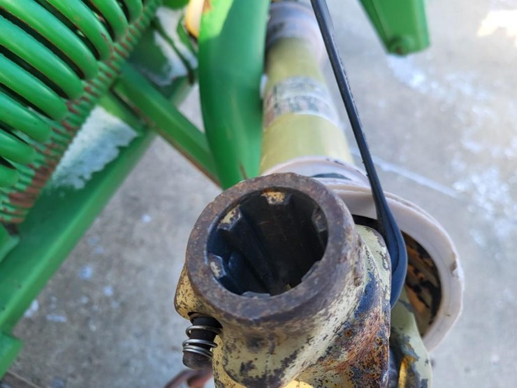 john-deere-270-image-11