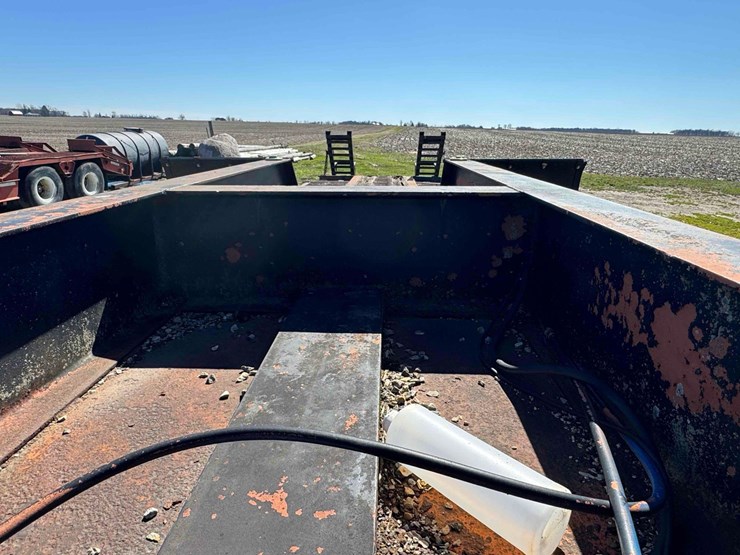 heavy-duty-drop-deck-trailer,-20’-deck-w/dovetail-and-fold-down-ramps,-single-axle,-dual-wheels,-air-image-17