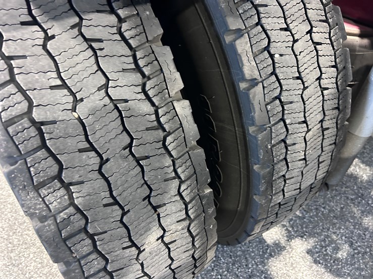 peterbilt-379-image-149