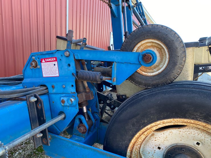 kinze-2600-image-21