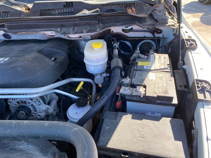 2018-dodge-2500-image-40