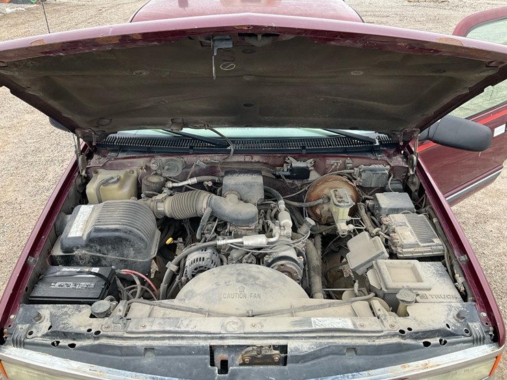 1996-chevrolet-k2500-image-42