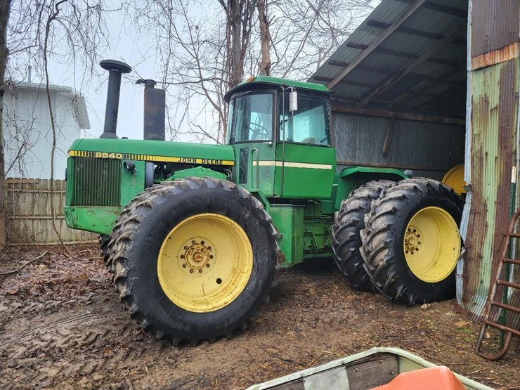 john-deere-8640-image-9