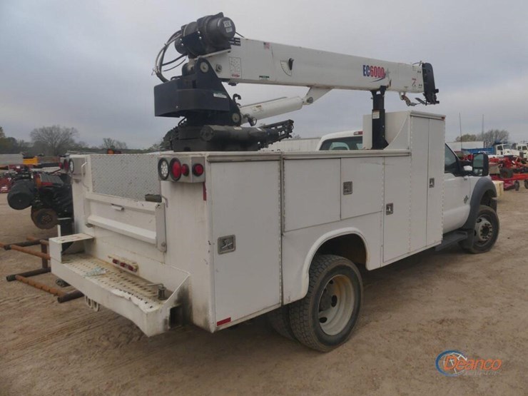 2012-ford-f550-xl-image-3