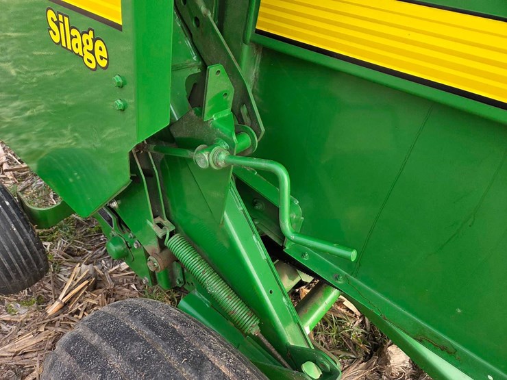 john-deere-447-image-34