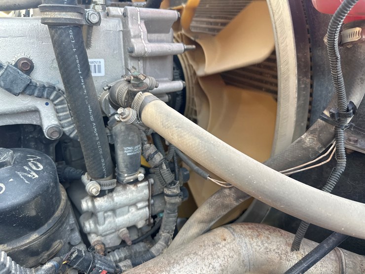 2012-international-7600-image-49