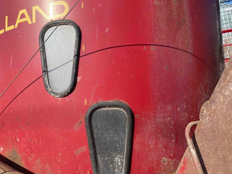 new-holland-357-image-23