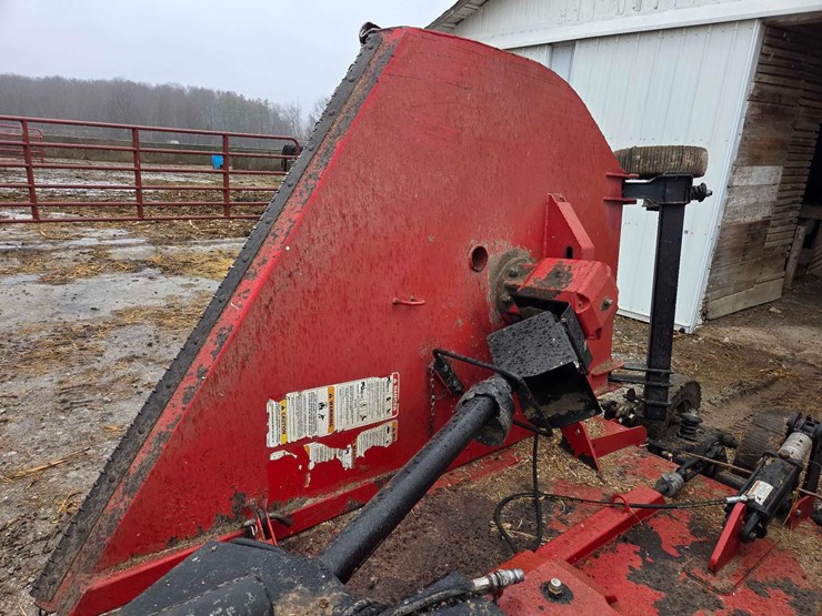 bush-hog-2715-image-15