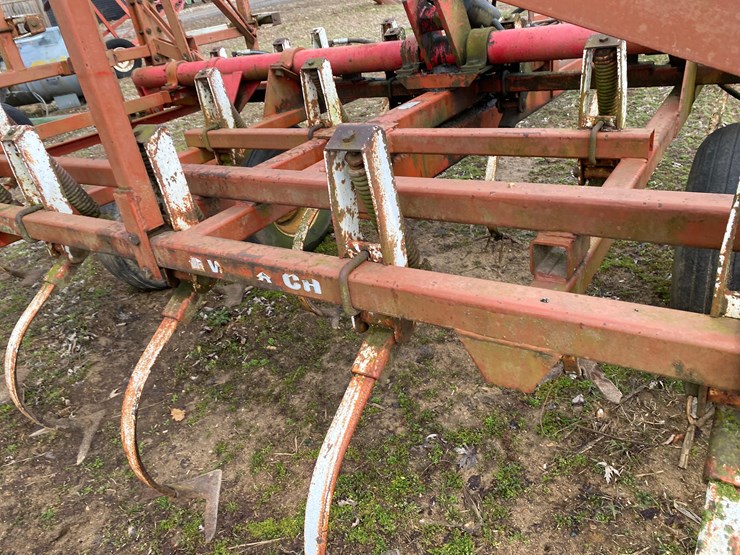 wil-rich-1422--field-cultivator-image-30
