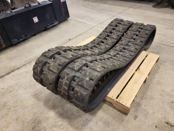 2012-bobcat-t190-image-44