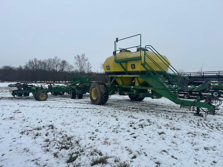 john-deere-1900-image-1