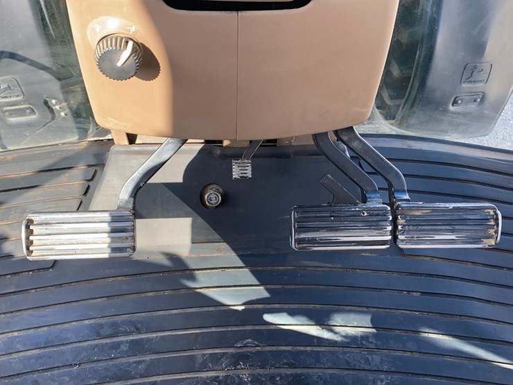 1998-john-deere-8300-image-60