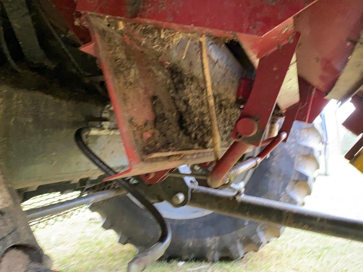case-ih-6088-image-14