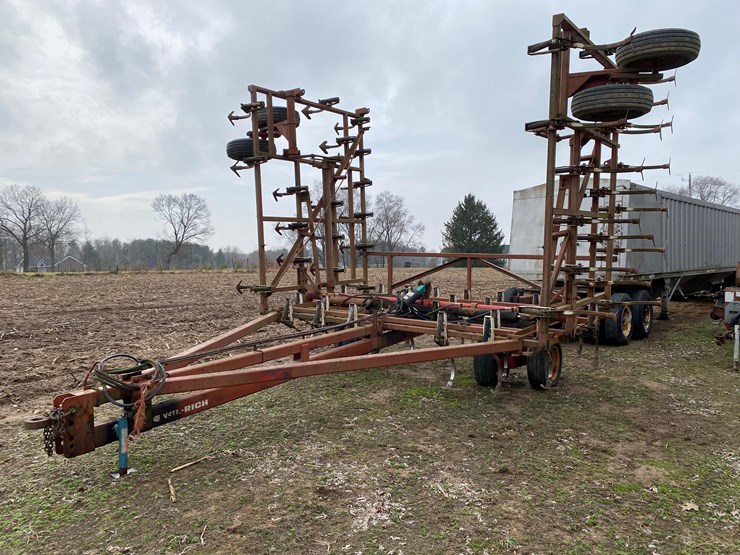 wil-rich-1422--field-cultivator-image-2