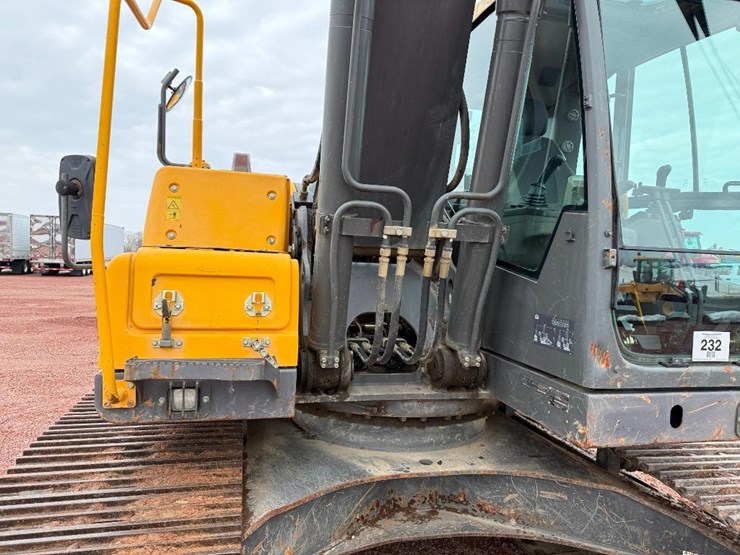 volvo-ec220dl-image-28