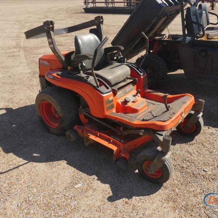KUBOTA ZG222