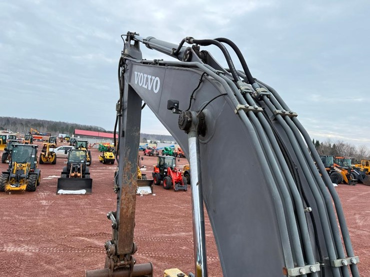 volvo-ec220dl-image-43