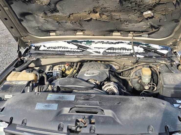 2002-chevrolet-1500-image-50