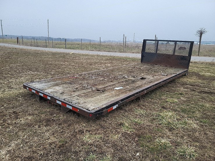 flatbed-body-image-3