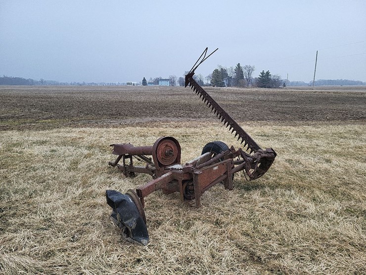 david-bradley-7'-pull-type-sickle-mower-image-3