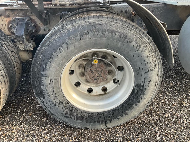 2007-unknown-volvo-image-53