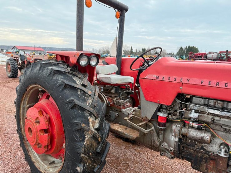massey-ferguson-165-image-18