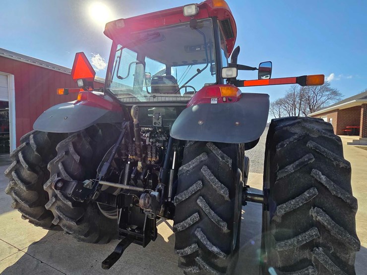 2004-case-ih-mxm175-image-7