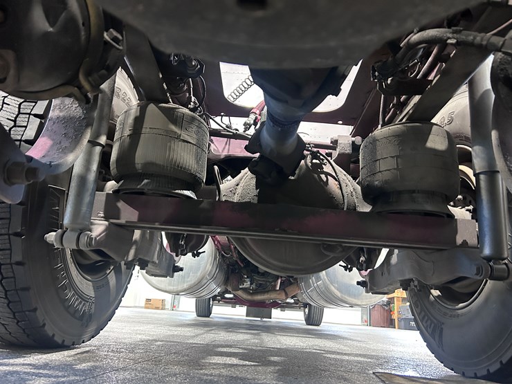 peterbilt-379-image-124