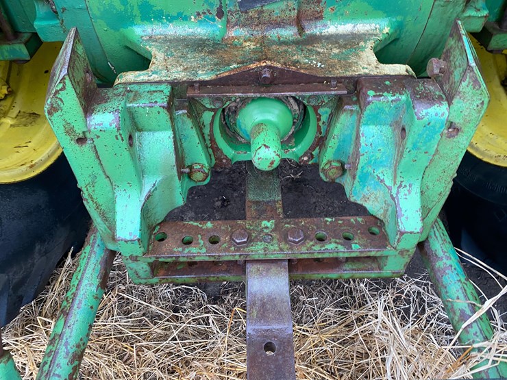 john-deere-6030-image-26
