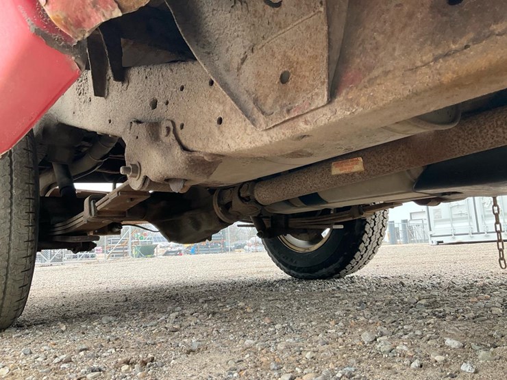 2000-chevrolet-s10-image-37