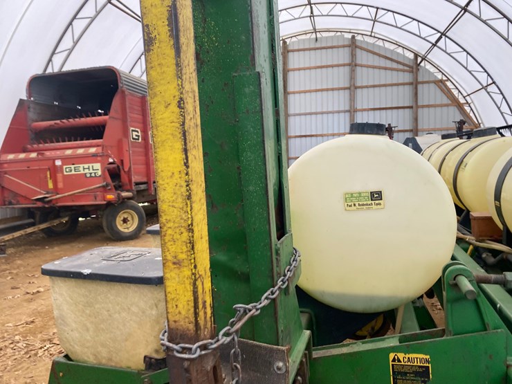 john-deere-7000-image-58