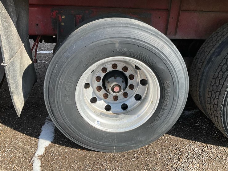 1995-kenworth-t800-image-22