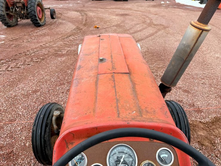 massey-ferguson-165-image-37