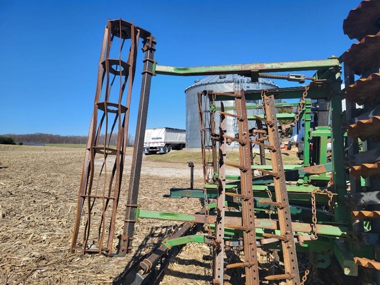 great-plains-2200tt-image-49