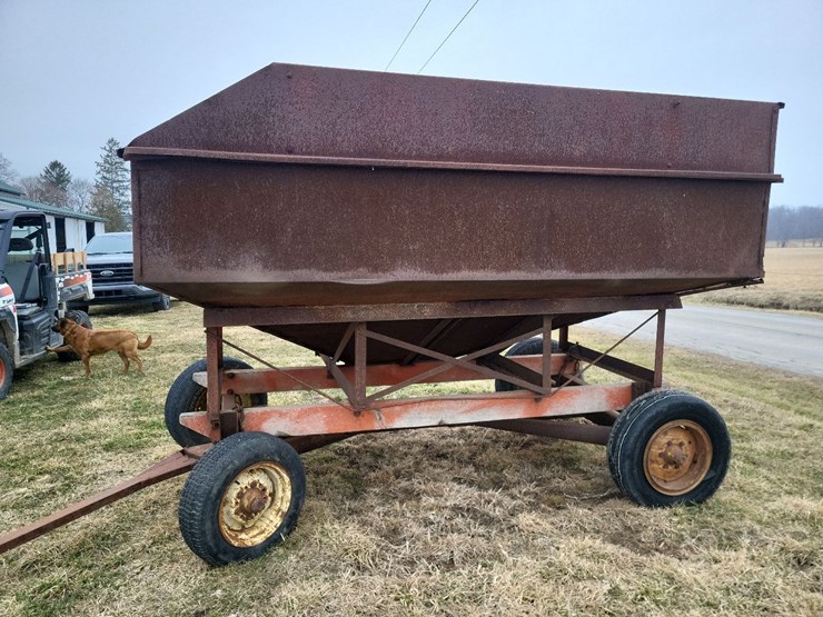 hopper-wagon-w/john-deere-running-gear-image-6