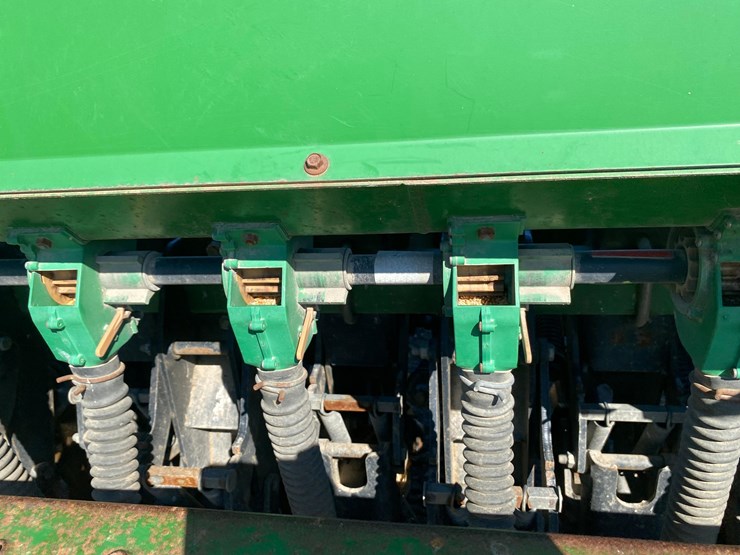 great-plains-solid-stand-30-image-65