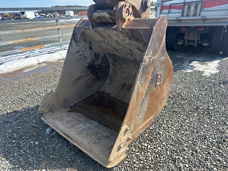 deere-350g-lc-image-40