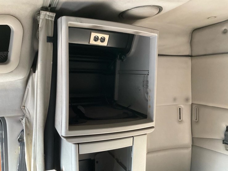 2007-unknown-volvo-image-117