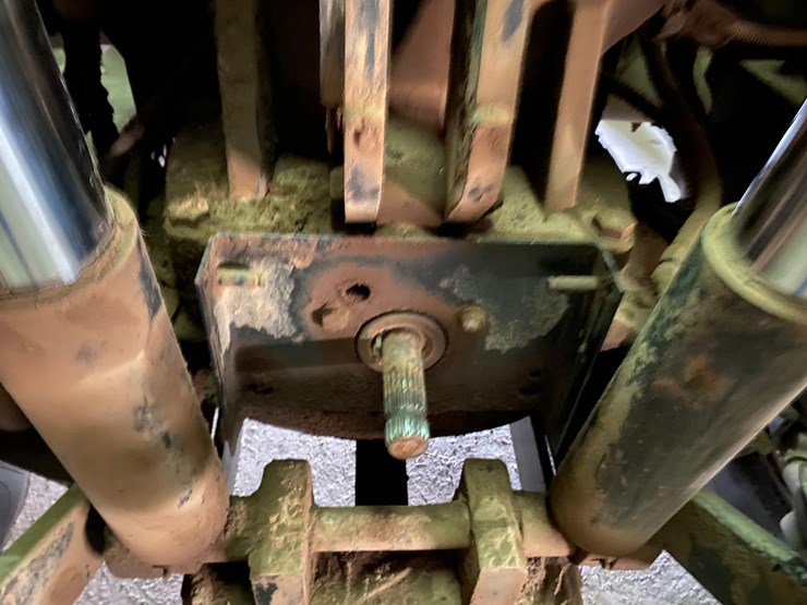 jcb-fast-trac-2140-image-5