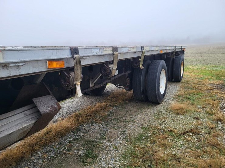 transcraft-eagle-superbeam-aluminum-tandem-axle-flatbed-semi-trailer-image-5