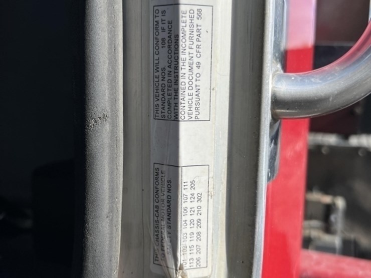 1998-peterbilt-357-image-53