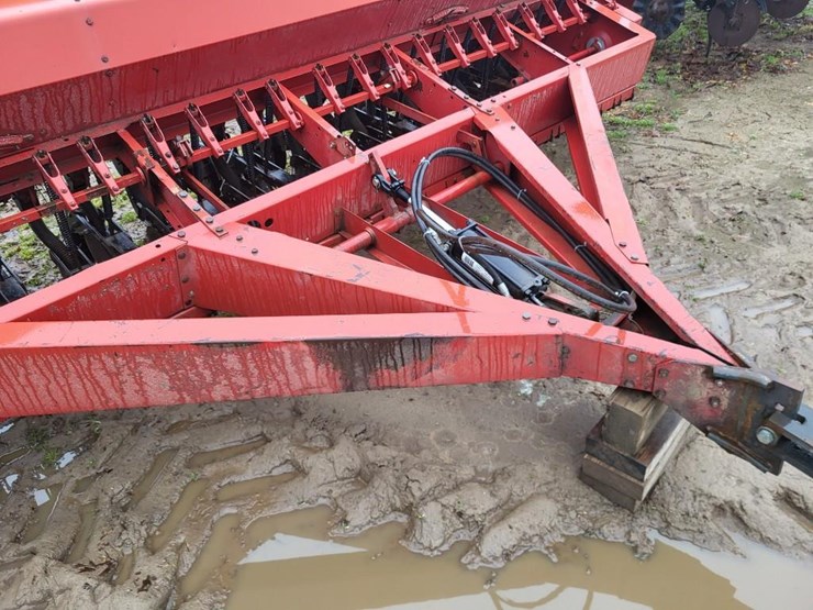 case-ih-5100-image-13