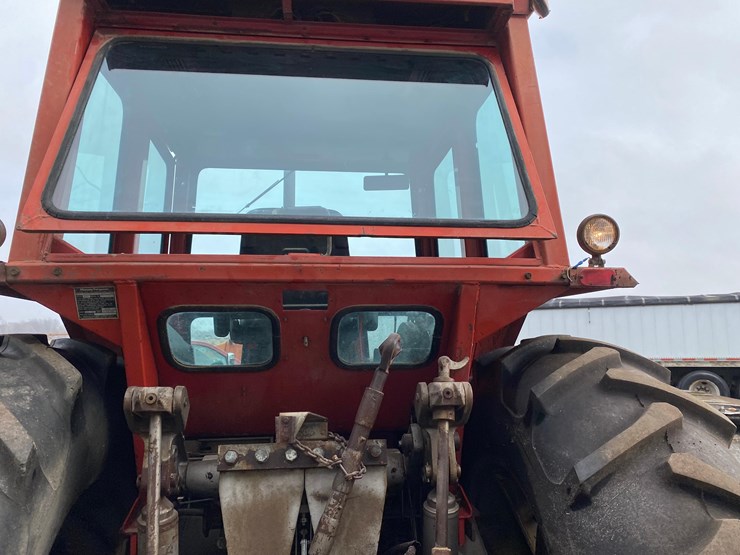 massey-ferguson-1135-image-28